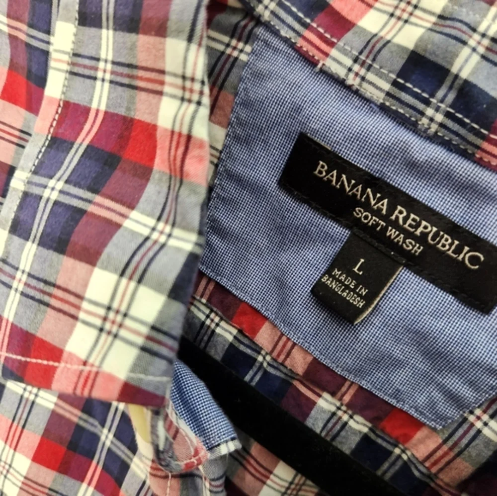Men's Banana Republic Soft‎ Wash Burgundy Blue and White Long Sleeve Size Large